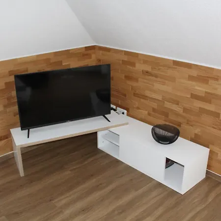 Apartment - Schickes 48qm Mit Parkplatz Cottbus
